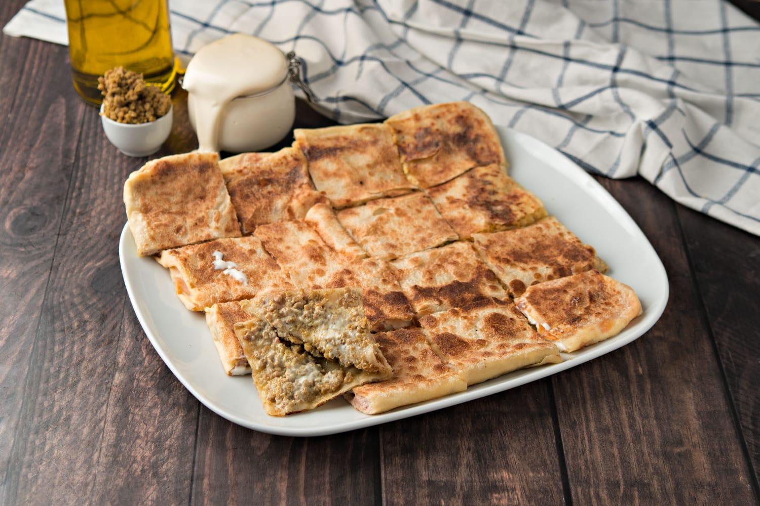 لحم بالجبن